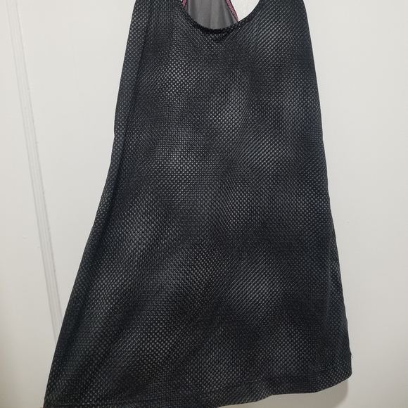 Xertion Razor-Back Work Out Tank - Picture 2 of 4